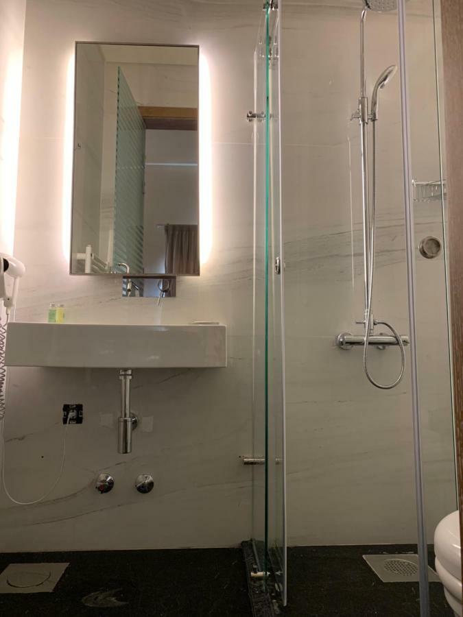 El Boutique Hotel Tyrus Kültér fotó